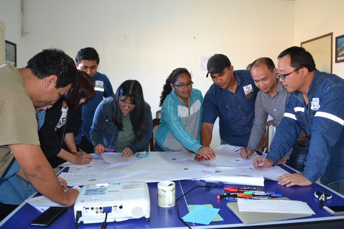 1524531431528167.jpg 公司員工積極參與培訓(xùn).jpg